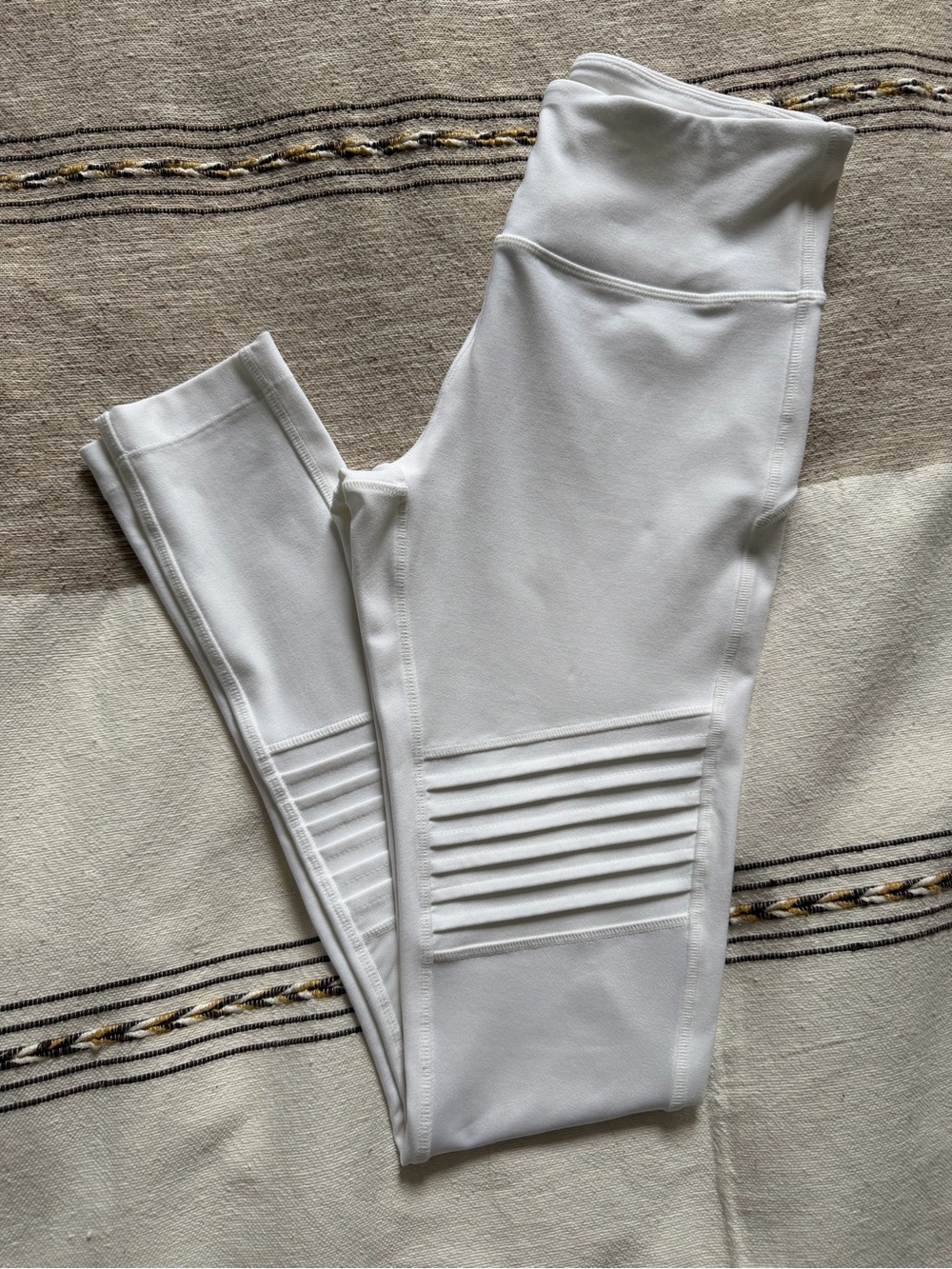 White High-Waist Ribbed Panel Leggings